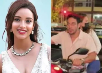 Tripti Damri enjoys the streets of Mumbai with her boyfriend