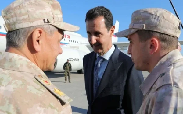 Russian intelligence arranged Assad's departure, Israeli newspaper claims