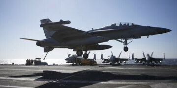 The United States accidentally shot down its own fighter jet in the Red Sea, both pilots safe