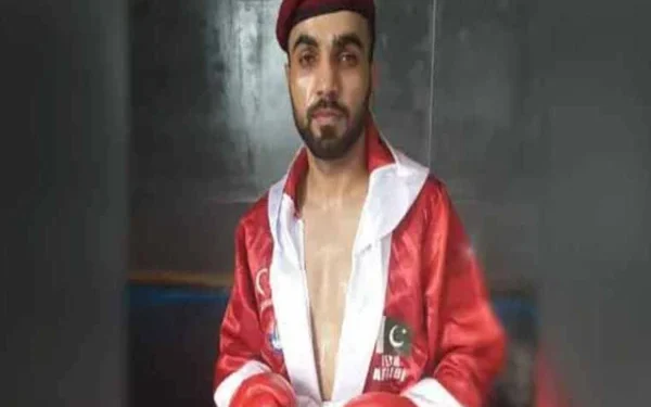 Pakistani boxer Shaheer Afridi wins in Ankara ranking fight