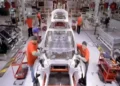 Chinese company announces $350 million investment in Pakistan for electric vehicles