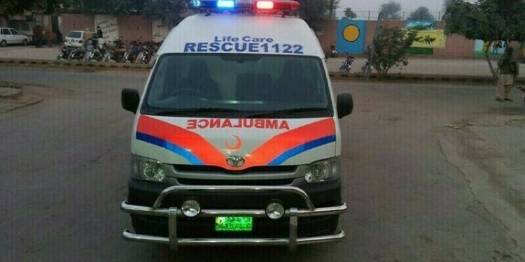 Traffic accidents in Naushahro Feroze and Jhang, 6 people killed and 27 injured