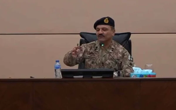 GOC Gwadar Division holds special session with students at Pak-China Technical and Vocational Institute