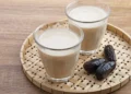 Dates and Milk Combo, a Healthy and Delicious Food in Winters