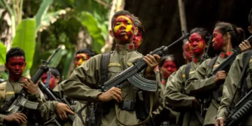 Indian forces and Maoist rebels clash in the forest, 5 people including a policeman were killed