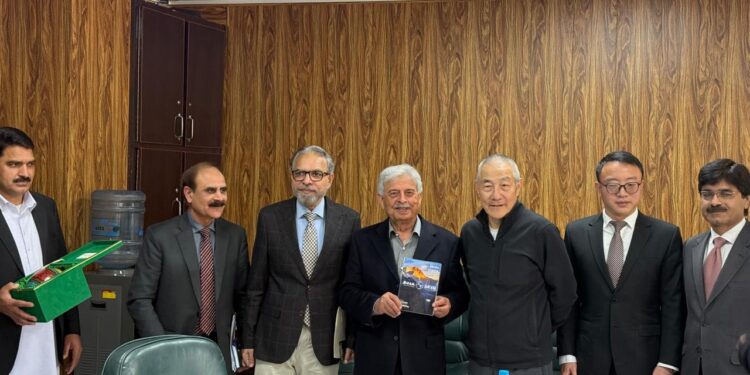 Federal Minister Rana Tanveer Hussain Meets BGI Delegation to Strengthen Collaboration in Agricultural Genomics