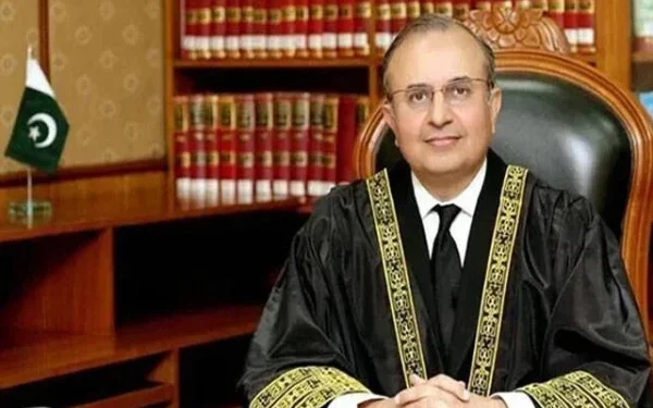 If you have not done anything wrong, why fear a reference, Allah is the master, Justice Mansoor Ali Shah