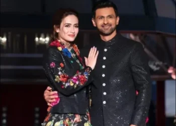 Shoaib Malik and Sana Javed's Ramp Walk in Doha Becomes the Center of Attention