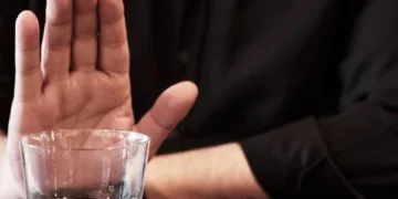 Drinking alcohol can cause 7 dangerous types of cancer