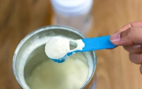 Sindh bans sale of baby milk cartons without doctor’s prescription