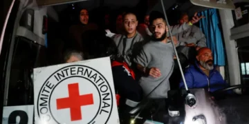 Israel releases 90 Palestinian prisoners under Gaza ceasefire agreement