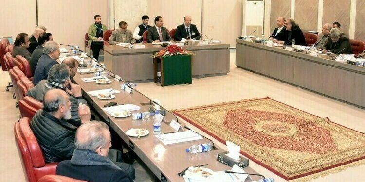 PTI demands government to include ‘real decision-makers’ in talks