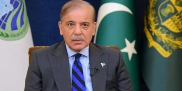 PM Shahbaz Sharif Summons Economic Team Over FBR Proposal to Arrest Traders for Tax Fraud