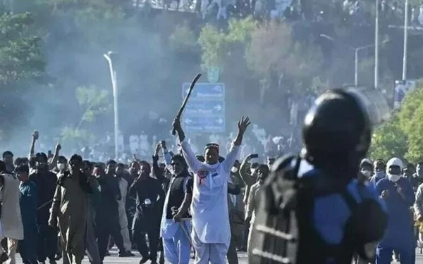 November 26 protest case; Bail applications of 3 PTI workers approved