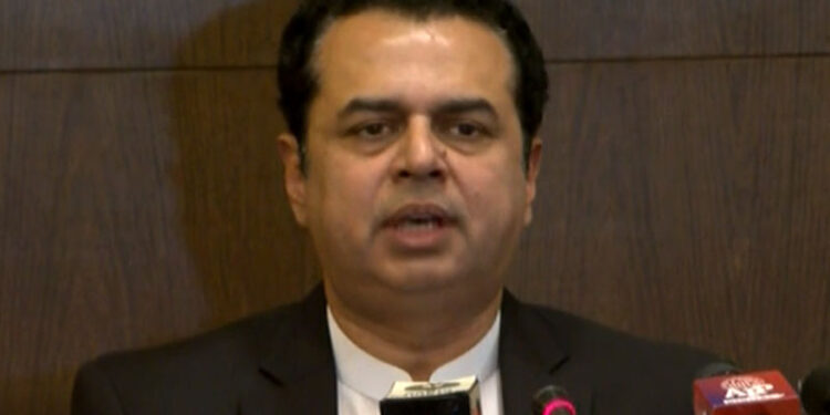 PTI lawyers’ loyalty is tied to financial interests rather than workers, Talal Chaudhry