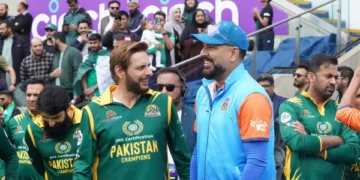 Golden opportunity for fans to travel for free with world cricket legends