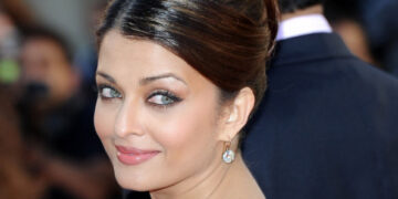 Amitabh Bachchan surprised by commenting on Aishwarya Rai's beauty
