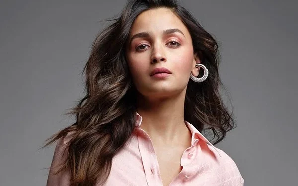 Alia Bhatt's training video for the film "Alpha" has created a stir
