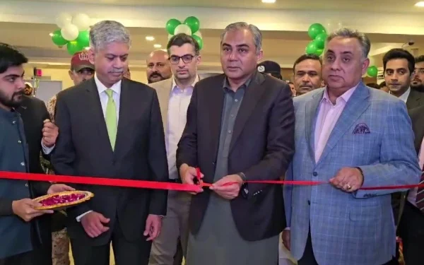 Karachi: Interior Minister inaugurates new passport office