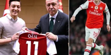 German footballer Mesut Ozil joins Turkish president's party