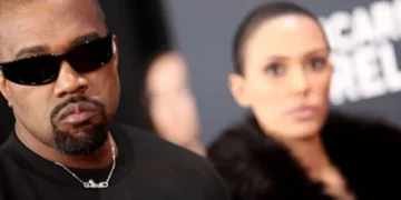 Grammy Awards; Rapper asked his wife to get naked for fame and money; Report