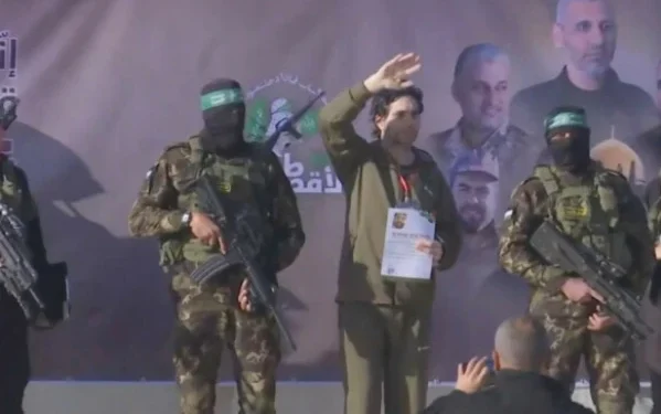 Hamas releases 2 more Israeli hostages