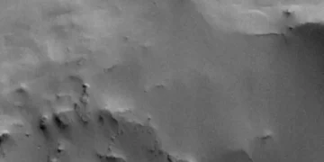 What is this square structure on Mars?