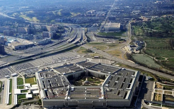 Trump administration orders New York Times, four media outlets to vacate Pentagon offices