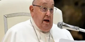 Pope Francis' health deteriorated, weekly statement canceled