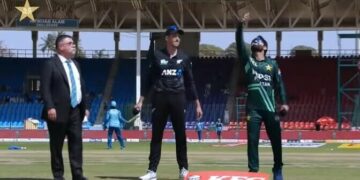 Tri-series final: Pakistan wins toss, elects to bat against New Zealand