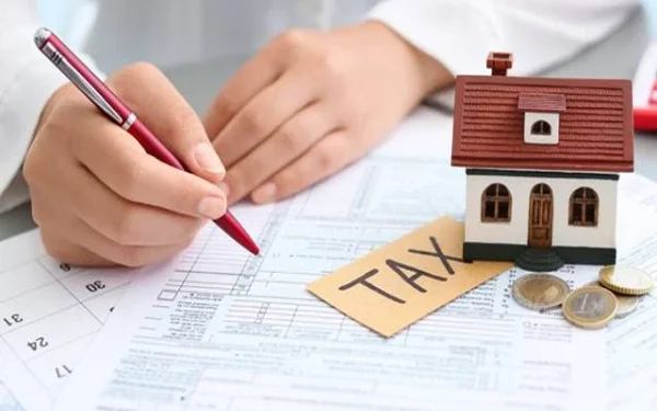 Bill to disclose sources of income for property purchase delayed, tightens noose around those who spend more than their income