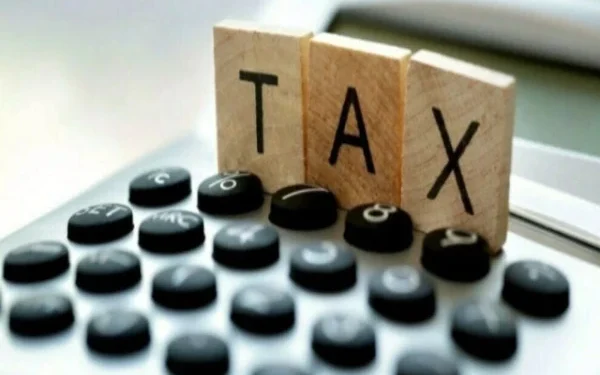 FBR faces tax shortfall of Rs84 billion in January