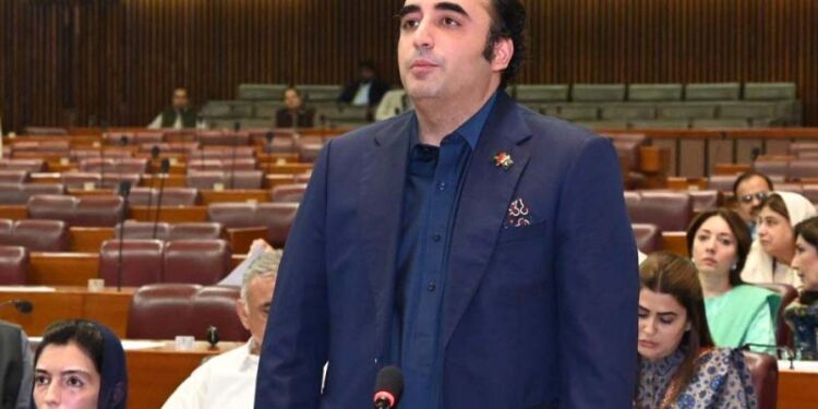 Opposition does nothing but noise and gossip, Bilawal Bhutto