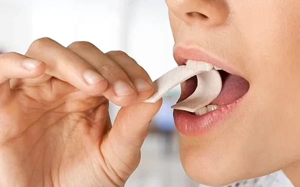 Chewing Bubble Gum Can Cause Dangerous Diseases!