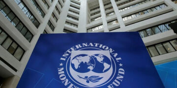 IMF Forecasts 3.6% Growth for Pakistan in FY 2025-26, Lower Than Government’s 4.2% Target