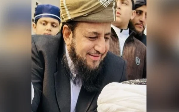 Darul Uloom Haqqania: Maulana Hamidul Haq's brother Rashidul Haq appointed as Deputy Superintendent