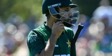 First T20: Pakistan's Batting Line-Up Crumbles, 8 Wickets Down for 85 Runs