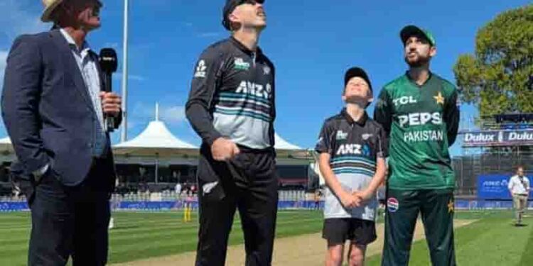 Second T20 Match: New Zealand Wins Toss and Opts to Field Against Pakistan