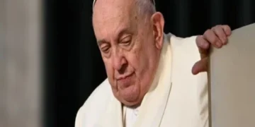Pope Francis' condition worsens, transferred to ventilator