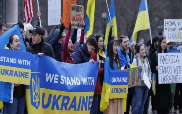 American people protest against Vice President for insulting Zelensky