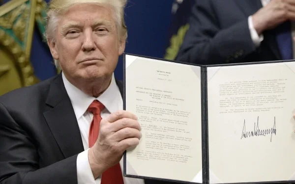 US Considers New Travel Restrictions on 43 Countries, Including Pakistan