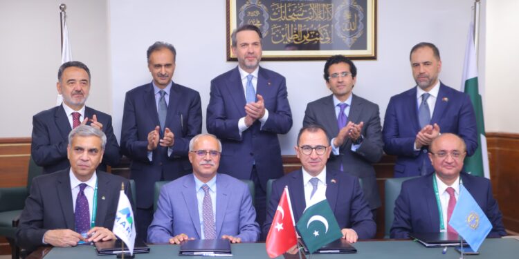Pakistan and Turkiye signed a joint bidding agreement to jointly participate in offshore bid round of Pakistan