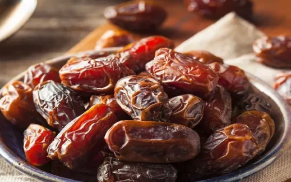 Dates: A Nutrient Powerhouse Supporting Health and Energy
