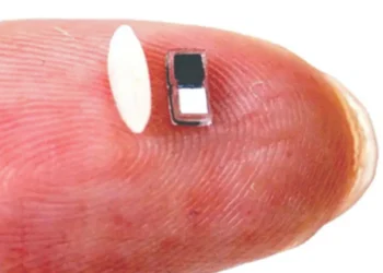 Revolutionary Pacemaker Smaller Than a Grain of Rice Developed to Normalize Heart Rate