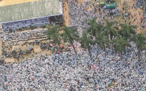 Religious Parties Hold Historic Rally in Dhaka: A Show of Power and Growing Influence