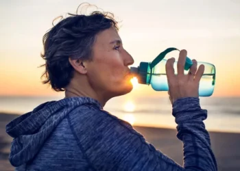 How Many Glasses of Water Should You Drink a Day to Prevent Heart Attack?