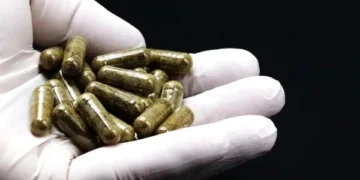 Human Faeces Capsules: A Revolutionary Treatment for Antibiotic-Resistant Infections in the UK