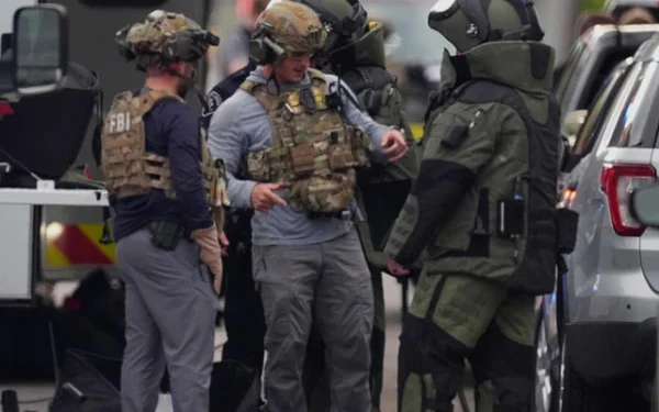 Six Injured in Petrol Bomb Attack on Pro-Israel Protesters in Boulder, Colorado