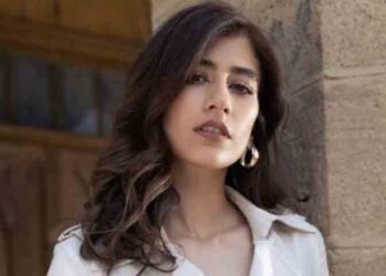 Saira Yousuf Warns: Excessive Attention and Praise in Love Can Be Signs of Danger