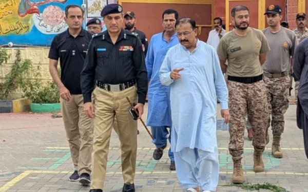 IG Sindh Visits Malir Jail After Prisoner Escape, Announces High-Level Investigation